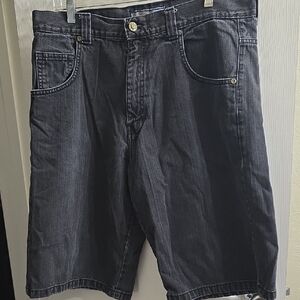 Classic Black Denim Jean Shorts for Men - Comfortable Everyday Fit Size 34